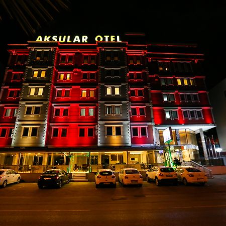 1300 m² dengan 4 kamar tidur dan 1 kamar mandi pribadi di Pusat Kota Trabzon Bagian luar foto