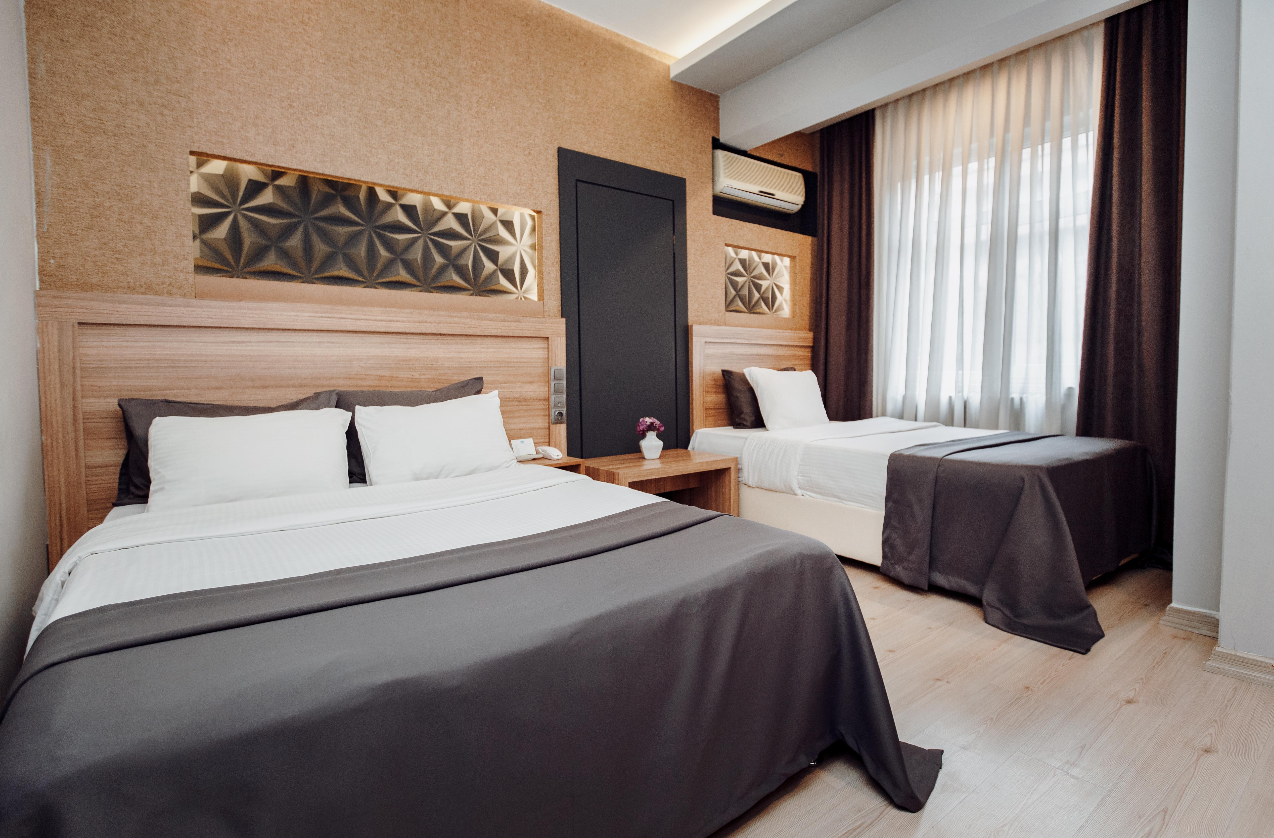 1300 m² dengan 4 kamar tidur dan 1 kamar mandi pribadi di Pusat Kota Trabzon Bagian luar foto